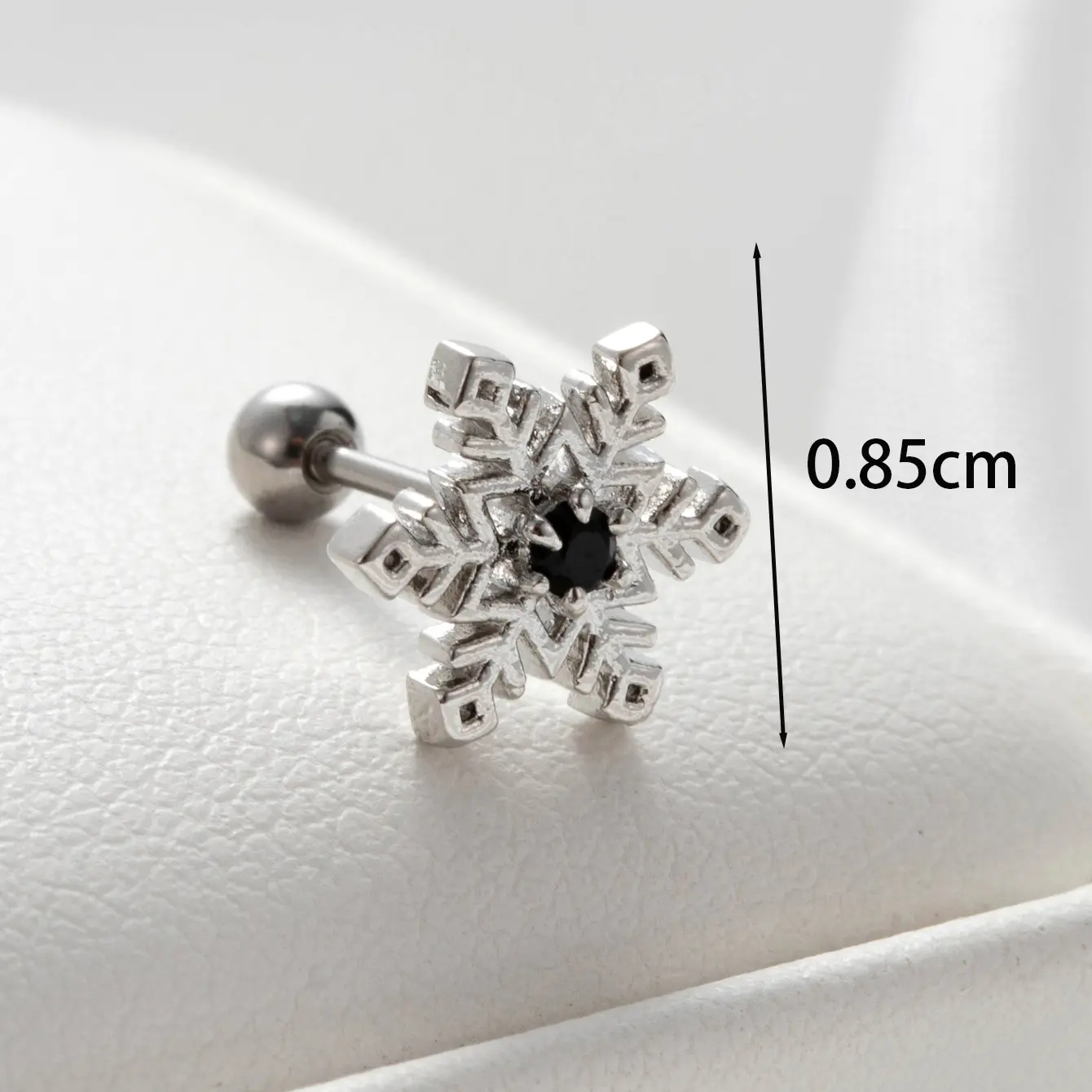 1 Piece Simple Series Classic Snowflake 18K Gold Plated Women's Stud Earrings h5 